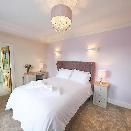 Llwyn Country House-3