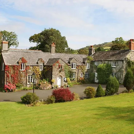 Collaven Manor-3