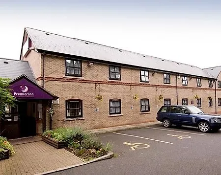 Premier Inn Leicester North West-3