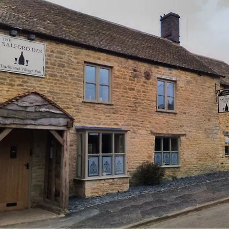The Salford Inn-3