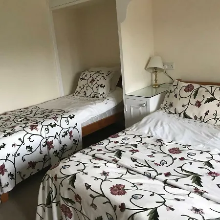 Garstoncottage-2
