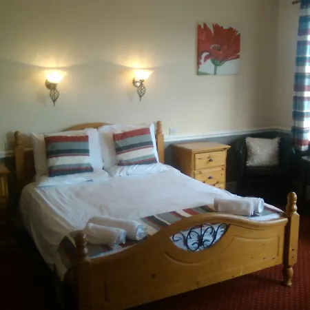 Monarch Hotel-2