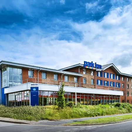 Park Inn By Radisson Birmingham Walsall-3