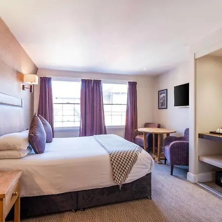 Clarion Collection Harte & Garter Hotel & Spa-3