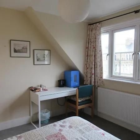 Acorn Guest House-2