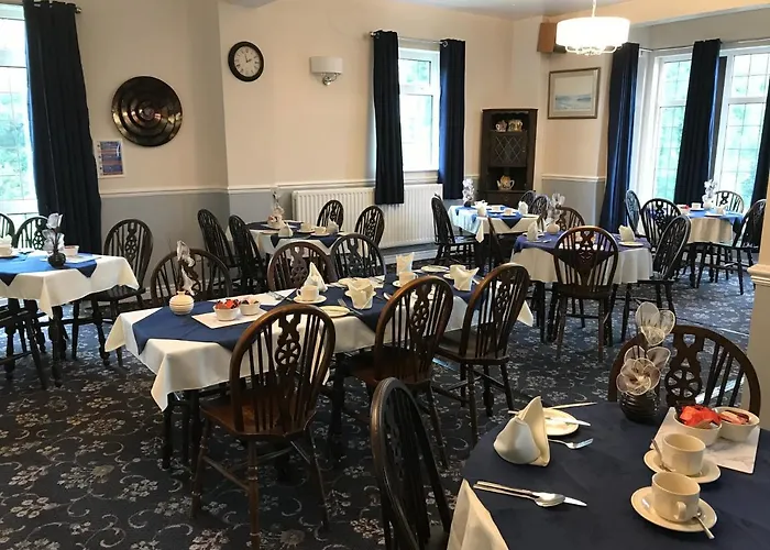 Holly Trees Hotel