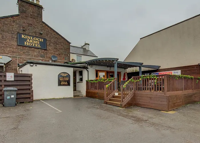 Kinloch Arms Hotel