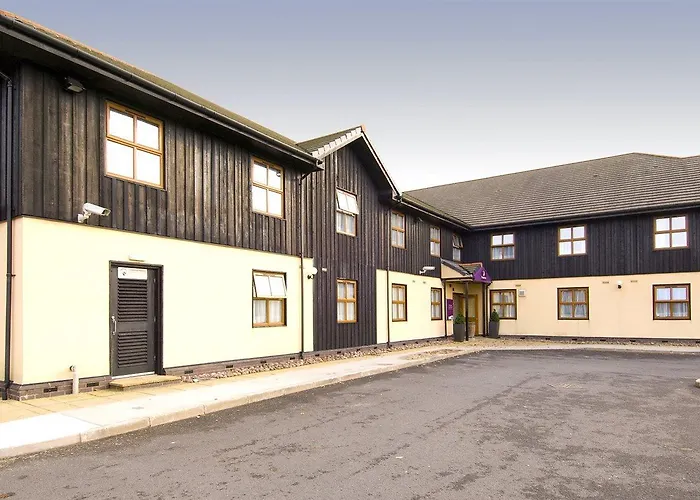 Premier Inn Bolton West