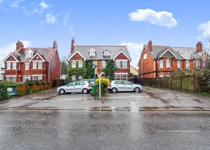 Airport Lodge Farnborough 