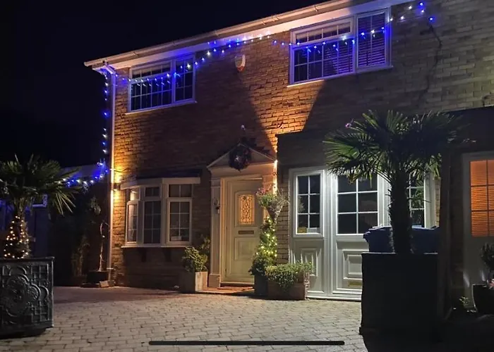Wisteria Guest House Farnborough 