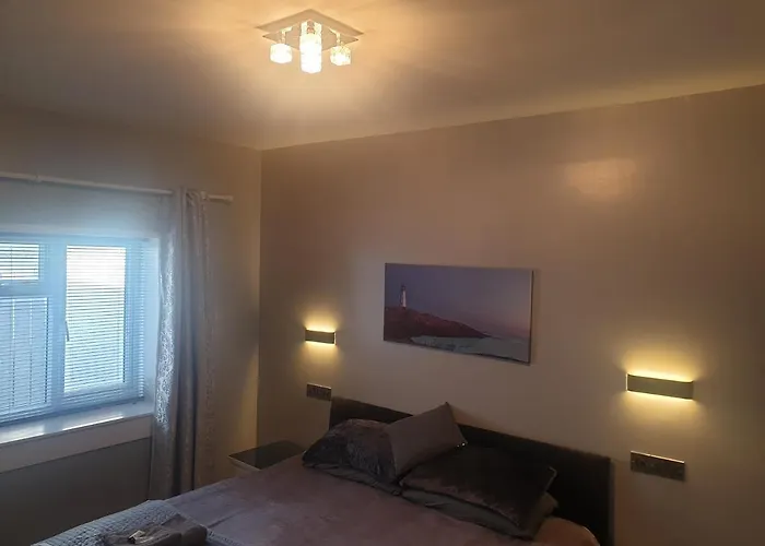 The Coastal Inn 14