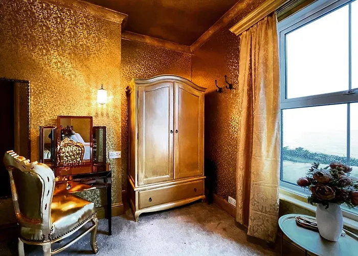 The Nightingale Mansion - Smart Hotel Shanklin