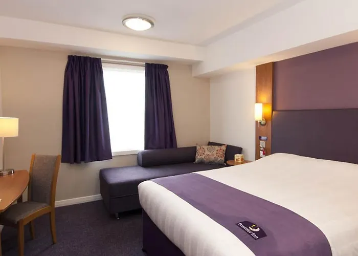 Premier Inn Livingston - Bathgate
