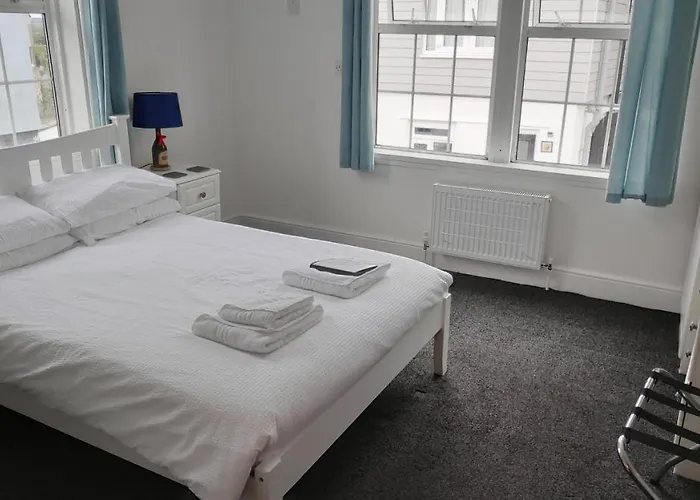 Elnor Guest House