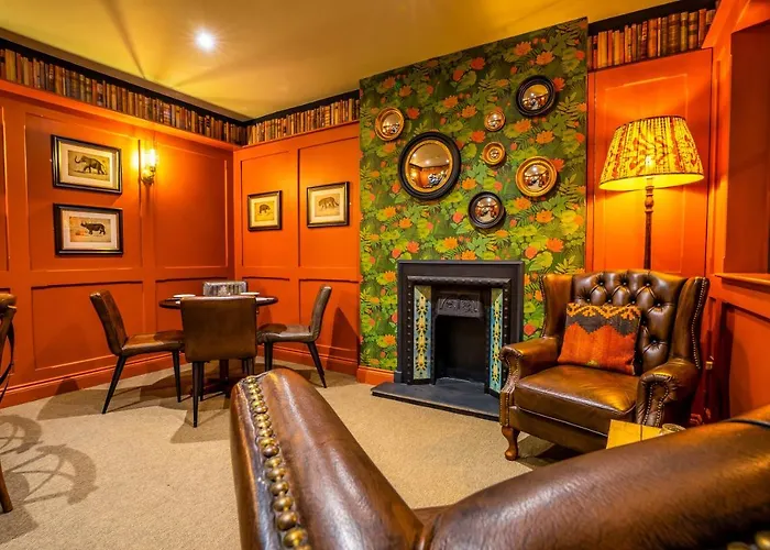 The Crown Hotel