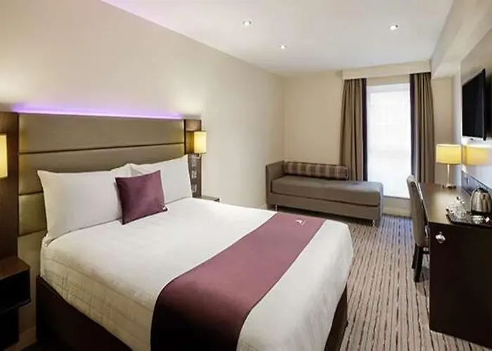 Premier Inn Birmingham North