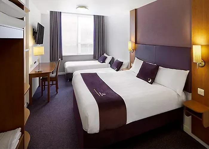 Premier Inn Wolverhampton City Centre