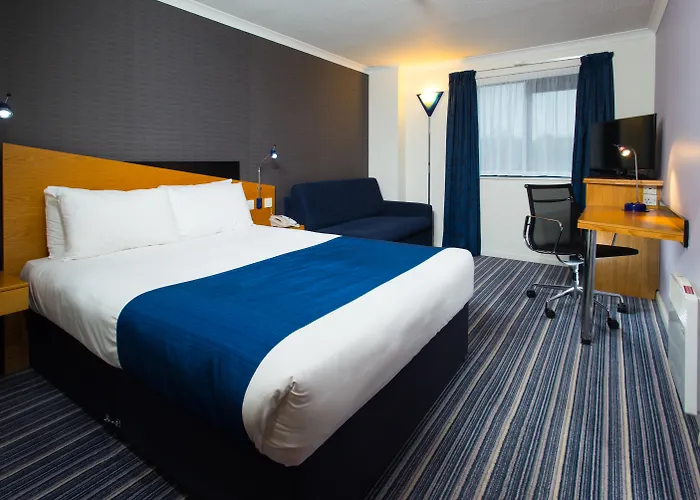 Holiday Inn Express Manchester East By Ihg