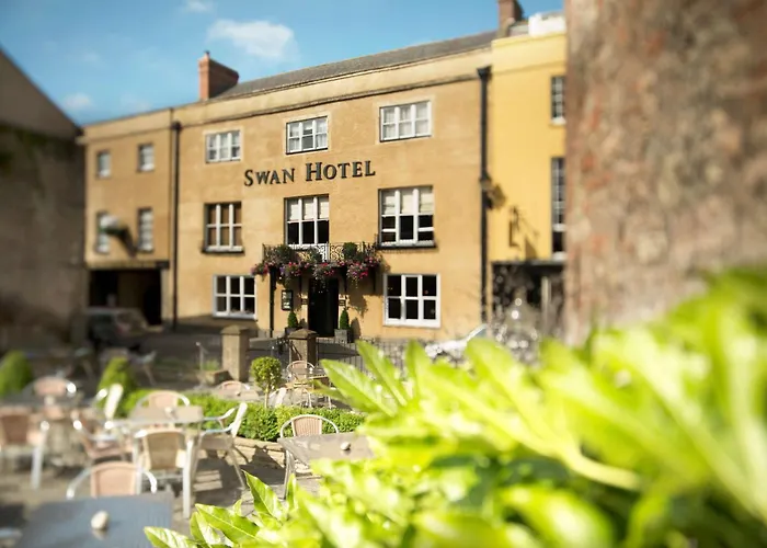 The Swan Hotel, Wells, Somerset - The Coaching Inn Group