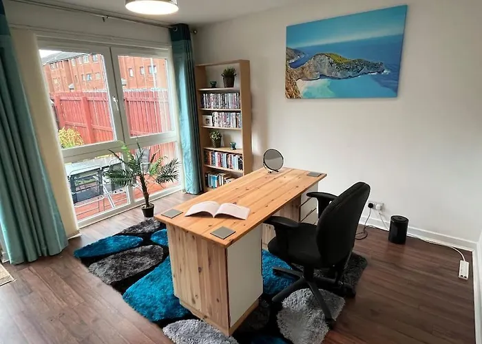 Spacious Home Near Glasgow Green