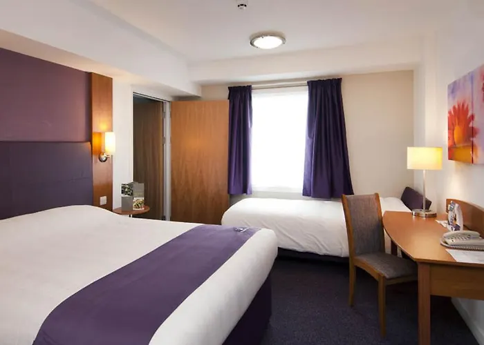 Premier Inn Rugby North - M6 Jct 1