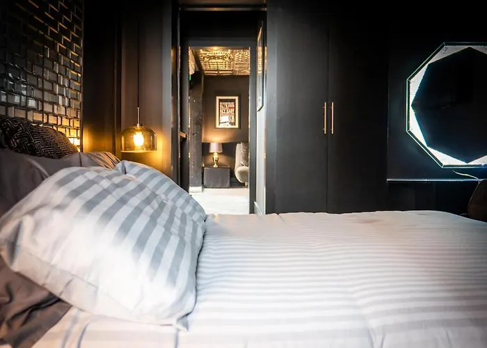 Legends Accomodation