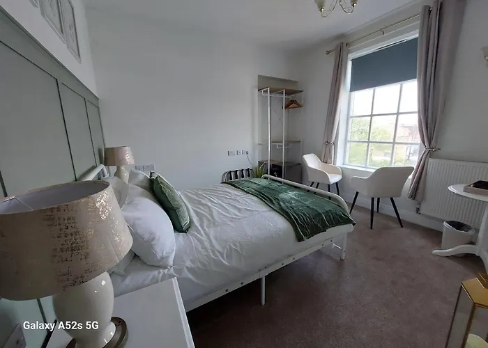 Londonderrys Bar And Accommodation