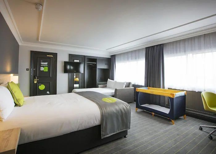 Menzies Swindon Hotel