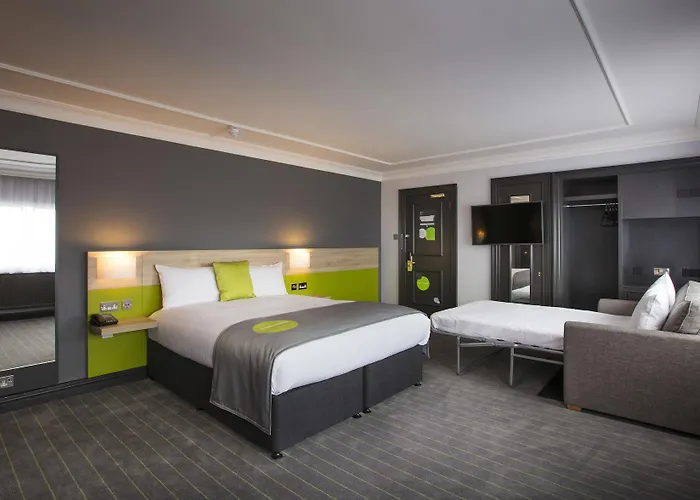 Menzies Swindon Hotel