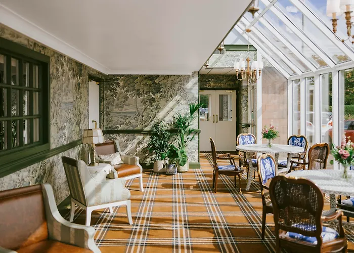 Marine & Lawn Troon