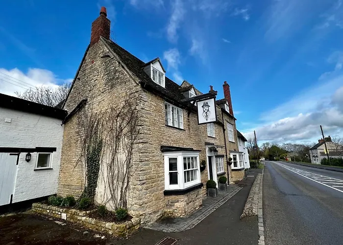 The Lion, Tredington