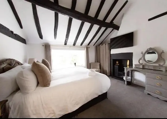 Bert'S Rooms At The Black Horse Inn