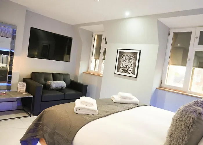 The Arundell Hotel
