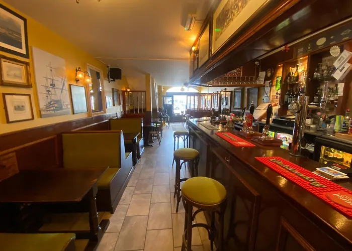 Lady Hamilton Inn Portsmouth