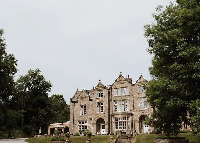 Woodlands Hotel