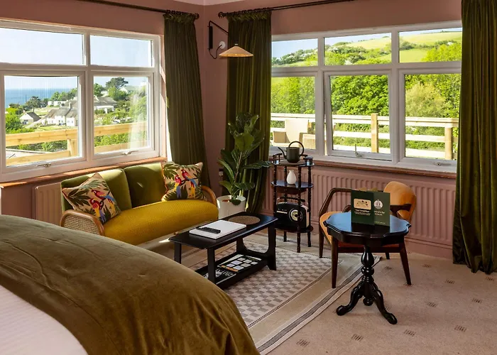 Eype'S Mouth Country Hotel
