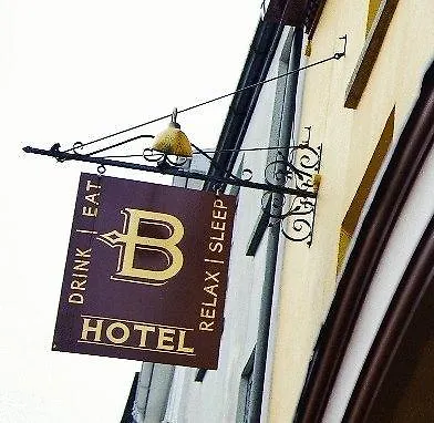 Browns Tavistock