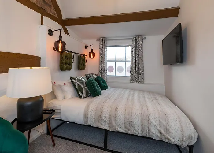 Riize Boutique Hotel Worcester Self Check-in City Centre