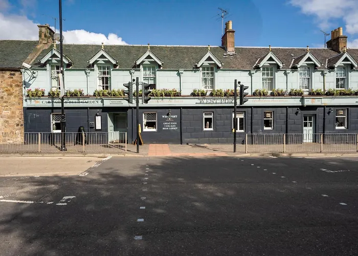 West Port Hotel