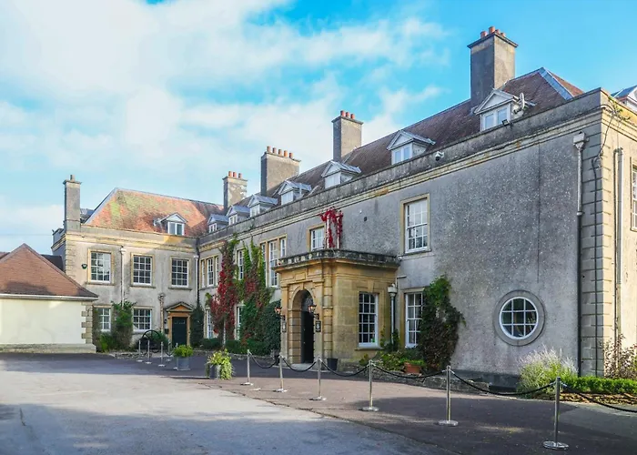 Holbrook Manor & Spa
