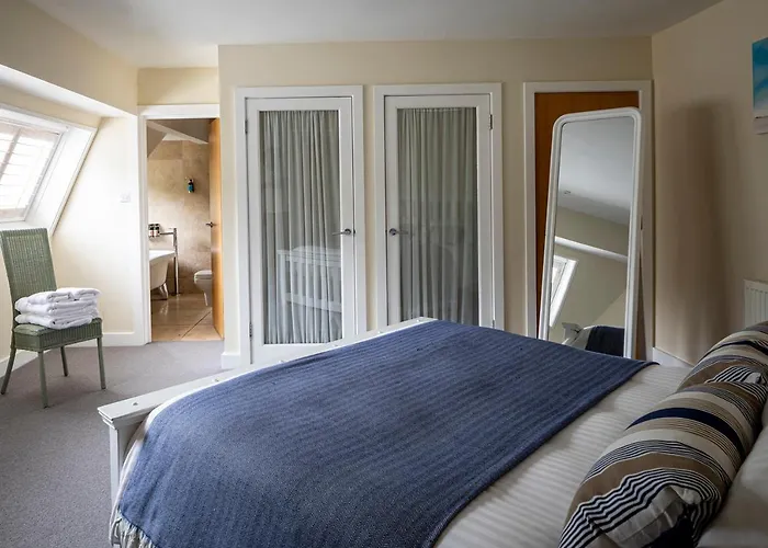 South Sands Hotel