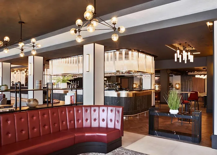 Radisson Red London Heathrow