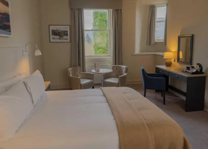 The Tarbet Hotel