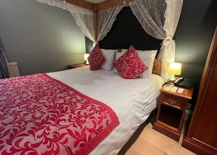 Sorrento Hotel & Restaurant