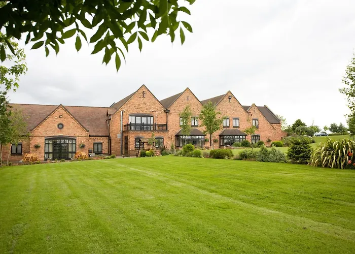 The Pear Tree Inn & Country Hotel