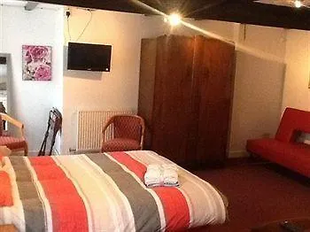 George Inn