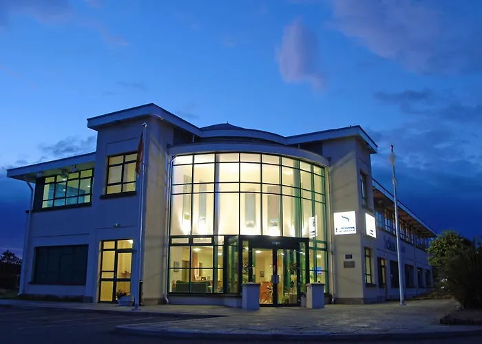 Sefton Express Hotel