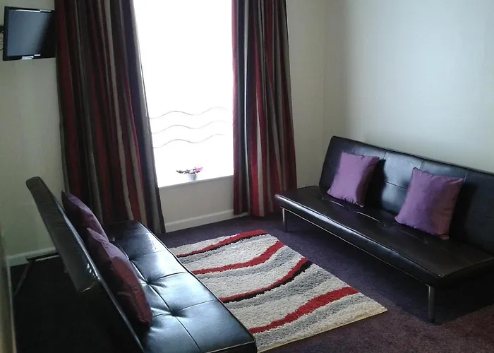 Cambridge Hotel Waterfront Brighouse