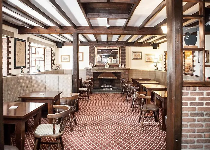 The Crewe Arms Hotel
