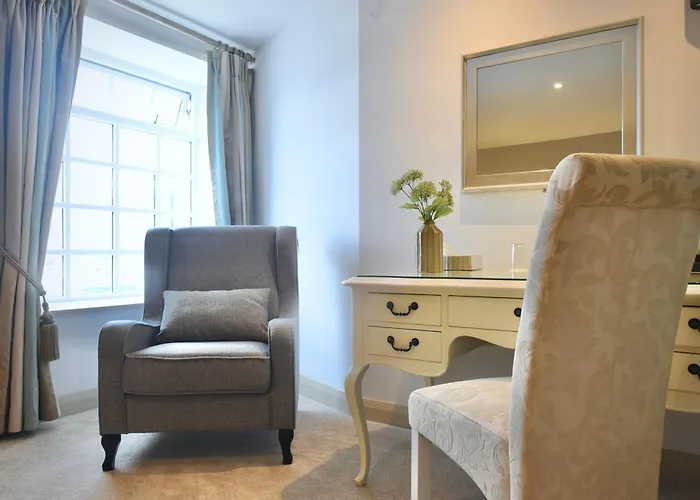 The Lough & Quay Accommodation Seaside Property